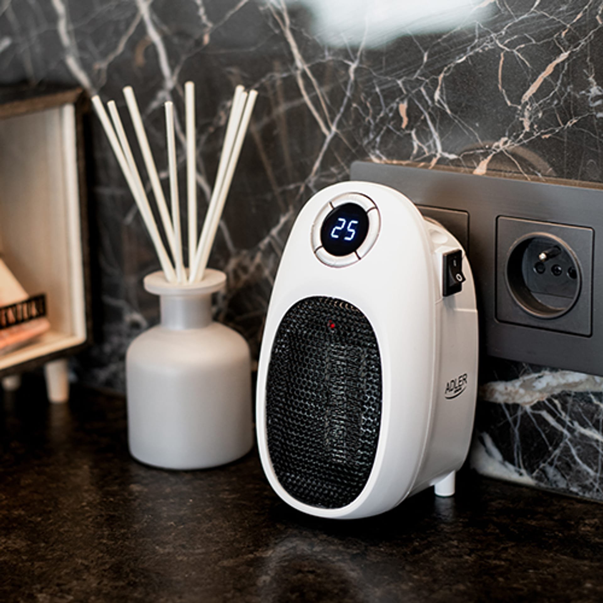 фото Обігрівач Adler AD 7749