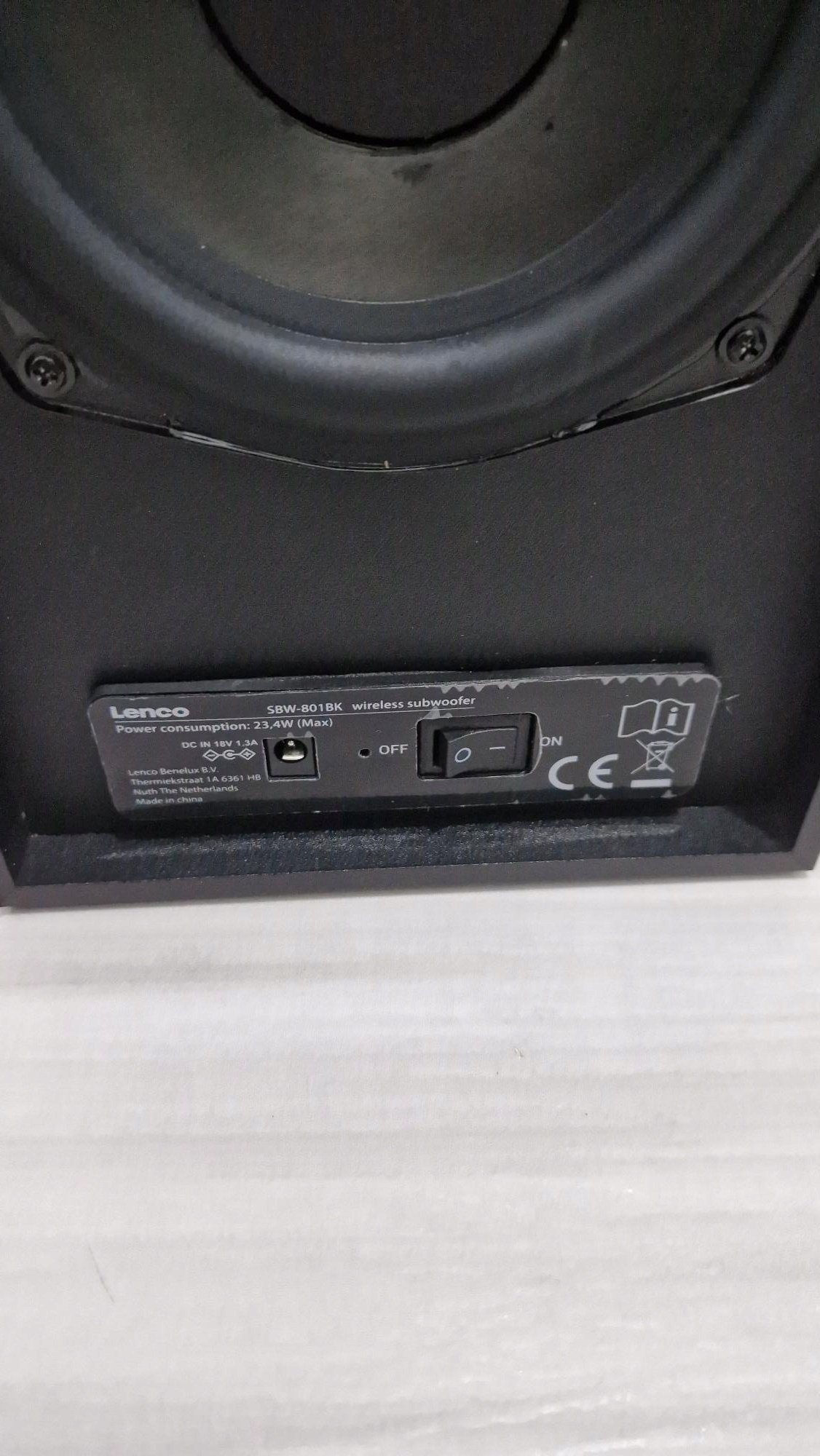 фото Саундбар Lenco SBW-801BK