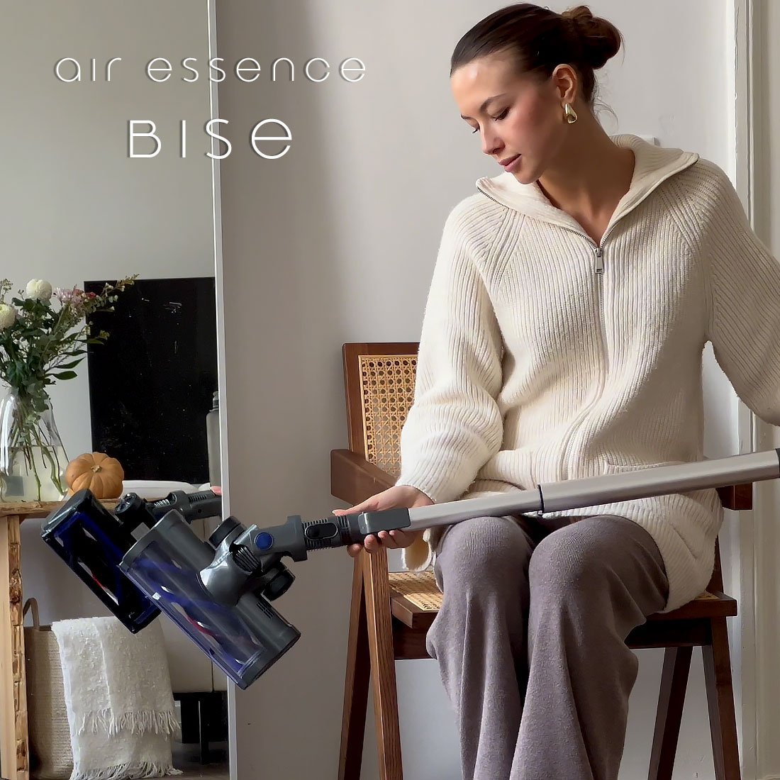 фото Вертикальний + ручний пилосос (2в1) Air Essence Bise 100AW