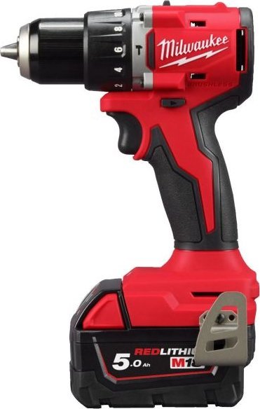 фото Шурупокрут Milwaukee M18 BLPDRC-502C (4933492826)