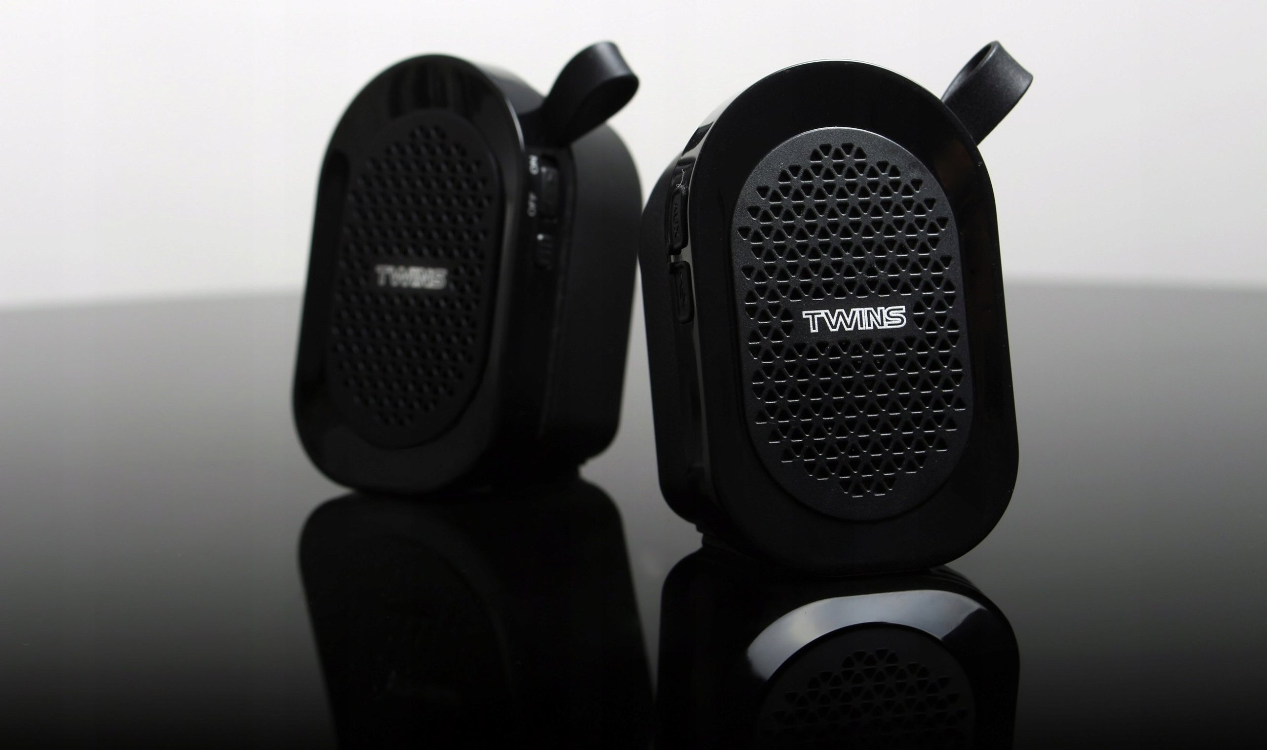 фото Мультимедійна акустика Opticum AX 10 Black