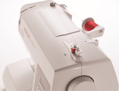 фото Швейна машинка комп