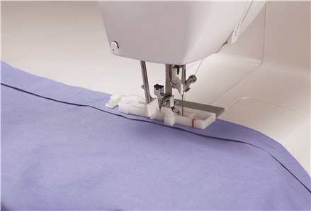 фото Швейна машинка комп