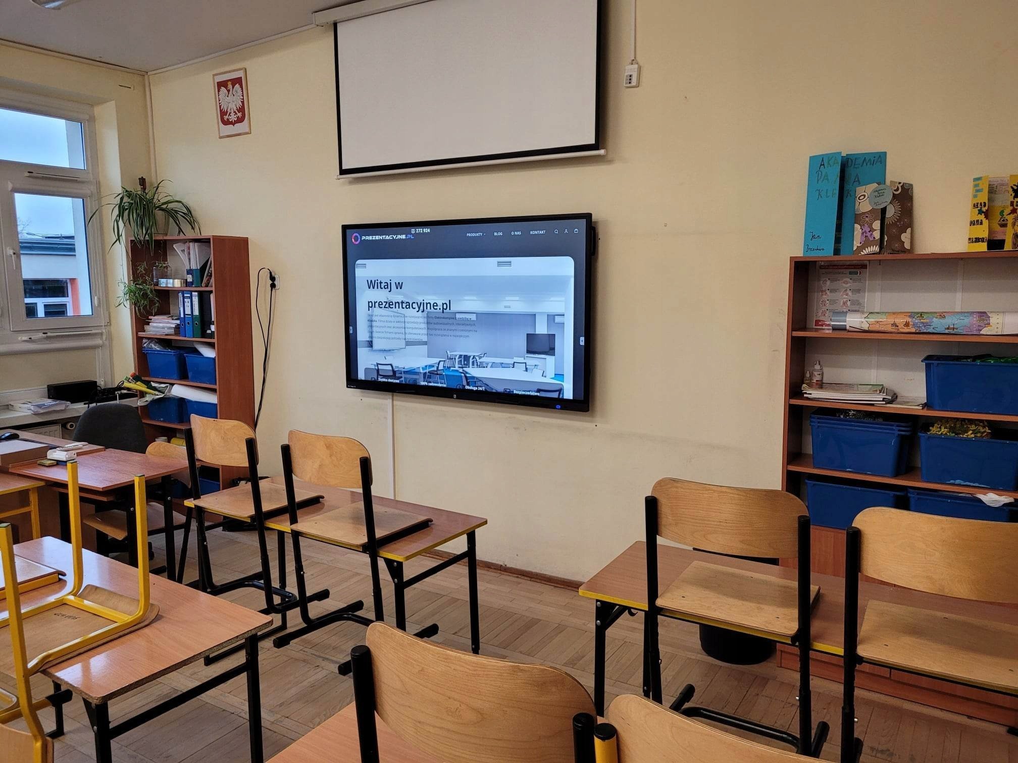 фото Інтерактивна дошка Avtek TS 8 Connect 92