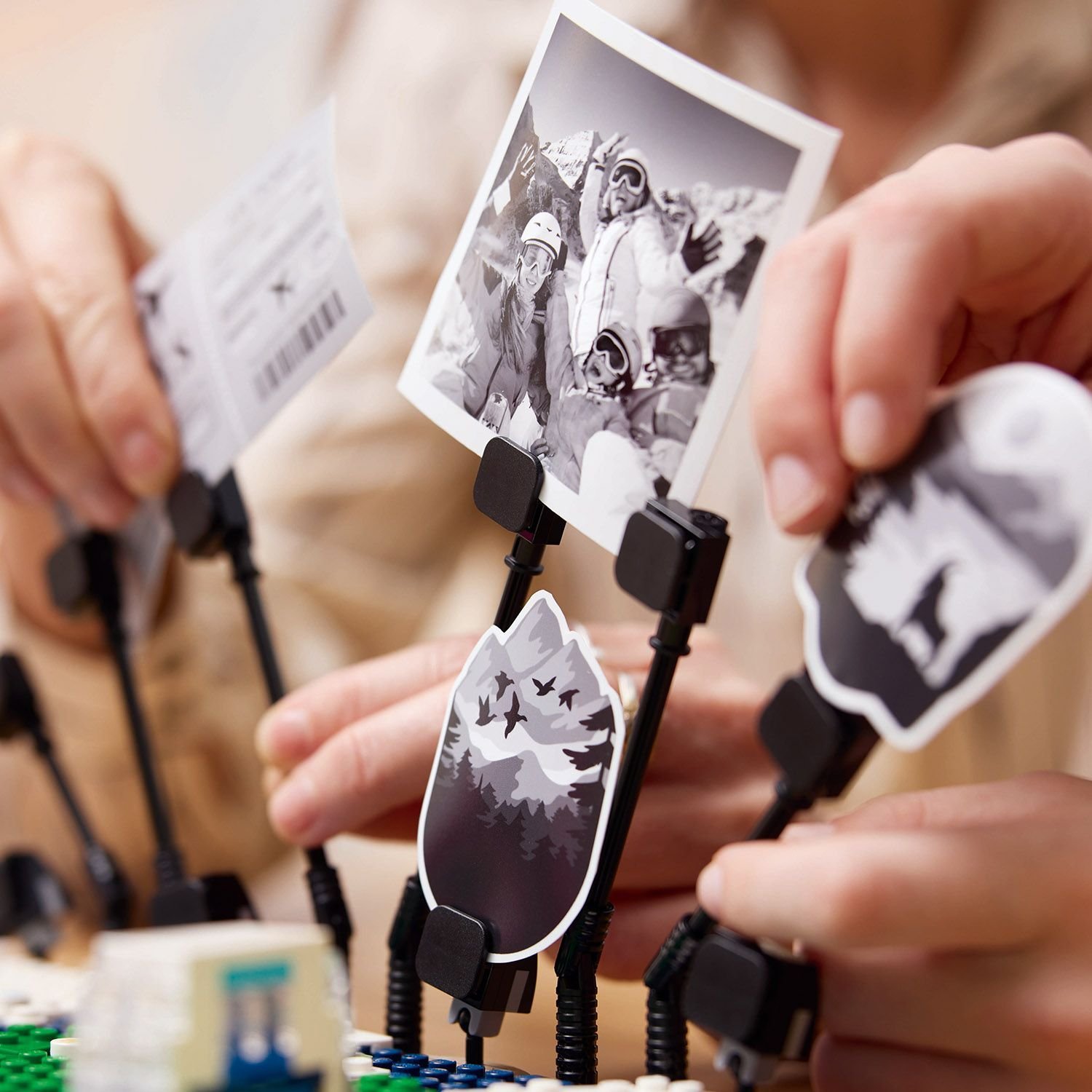 фото Блоковий конструктор LEGO Моменти подорожі (41838)