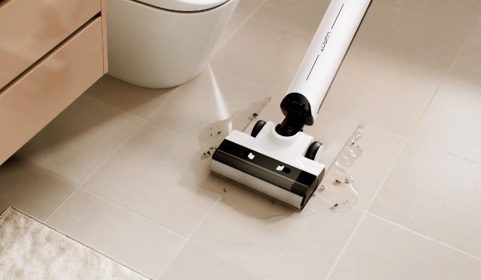 фото Вертикальний пилосос (1В1) Uwant D100 Wet & Dry White