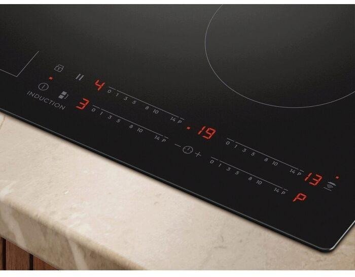 фото Індукційна варильна поверхня Electrolux EIV63443CT