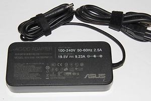 Zasilacz do laptopa Asus 180 W, 2.5 mm, 2.5 A,  (0A001-00261000)