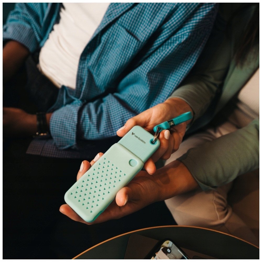 фото SSD накопитель Verbatim Pocket 2 TB Blue (32325)