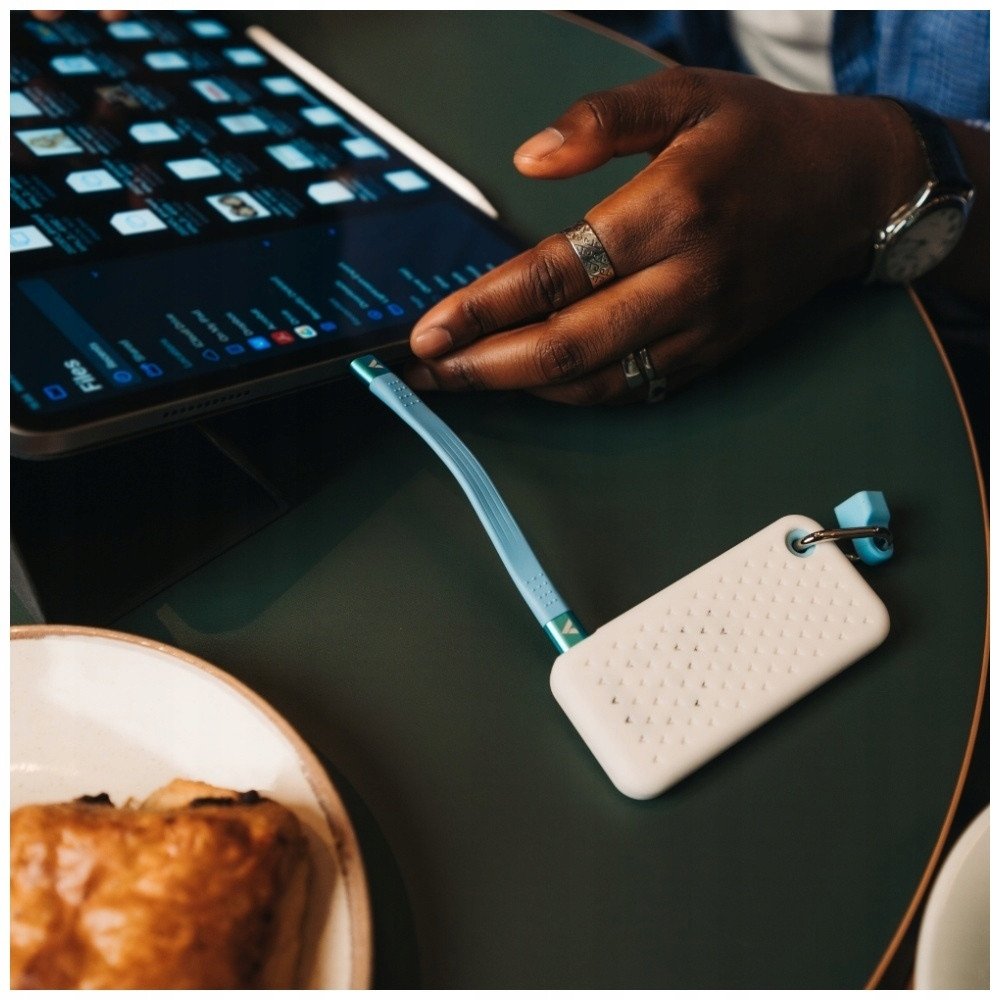 фото SSD накопичувач Verbatim Pocket 1 TB Light Blue (32320)