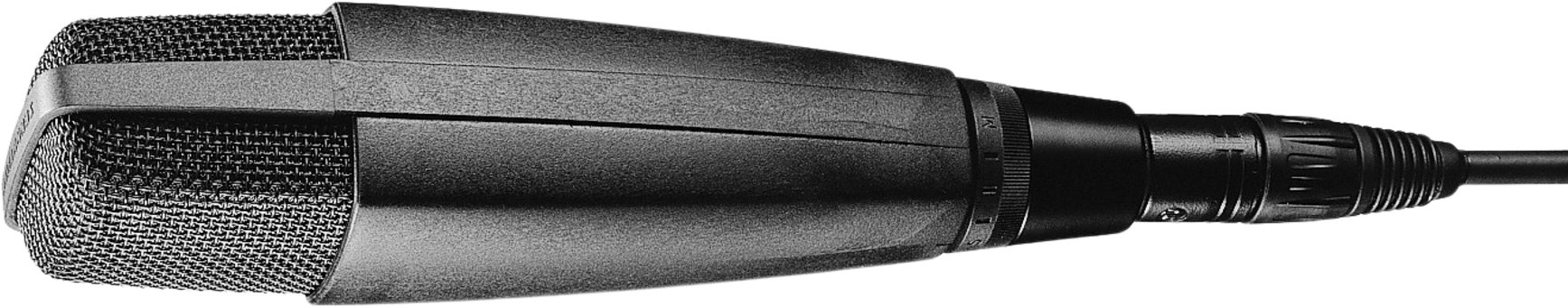 фото Студийный микрофон Sennheiser MD 421 II — универсальный динамический микрофон для студии и сцены