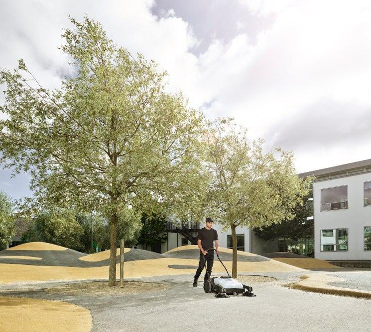 фото Підмітальна машина Nilfisk SW 250 (50000494)