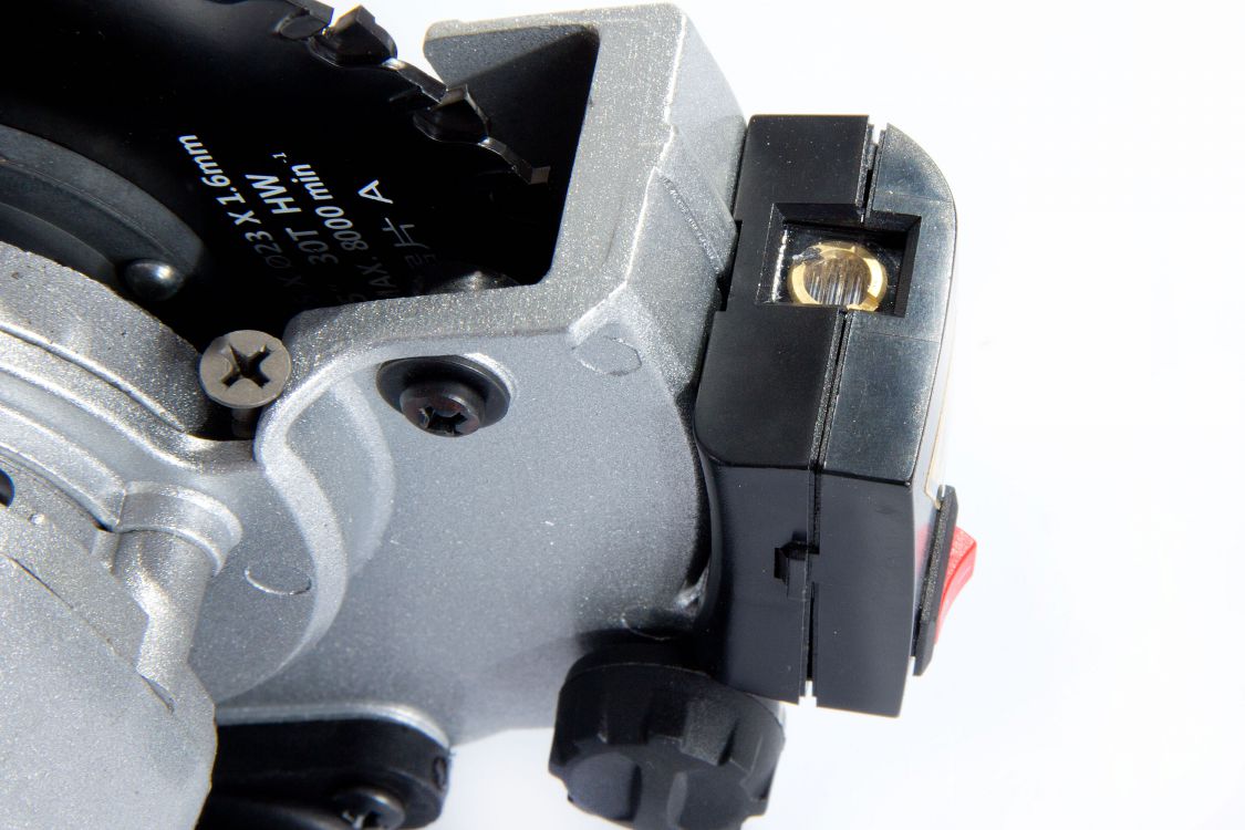 фото Монтажна пилка Tryton TPD860K