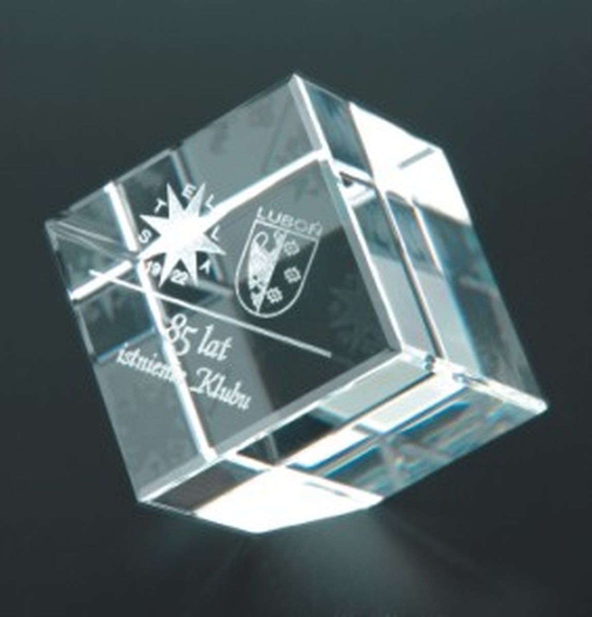 Victoria Sport Trofeum szklane grawerowane z etui