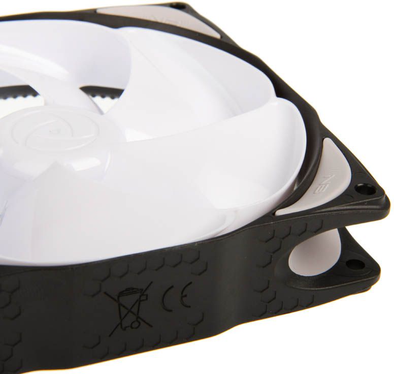 фото Вентилятор Noiseblocker B-eLoop B12-2 (ITR-B12-2)