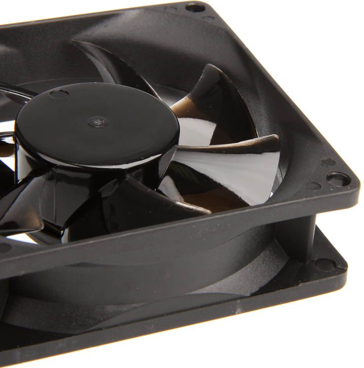 фото Вентилятор Noiseblocker BlackSilent Pro P-1 (ITR-P-1)