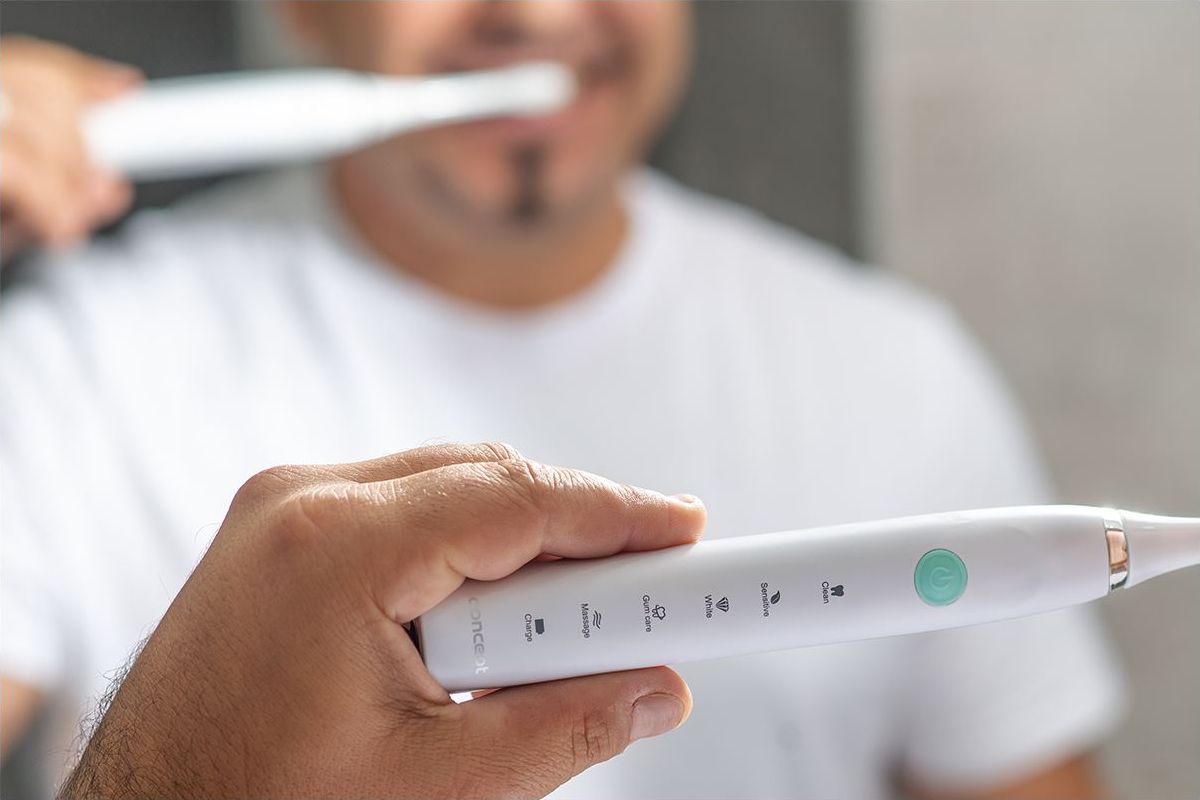 фото Електрична зубна щітка Concept ZK4010 White