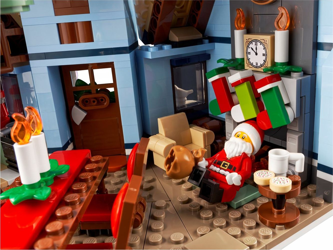 фото Блоковий конструктор LEGO Creator Візит Санти (10293)