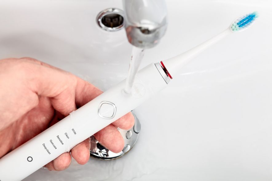 фото Електрична зубна щітка Eldom Sonic SD200B White