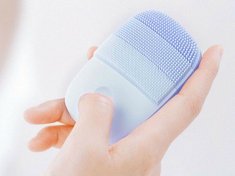 фото Щітка-масажер для очищення обличчя inFace Electronic Sonic Beauty Facial MS-2000 Blue