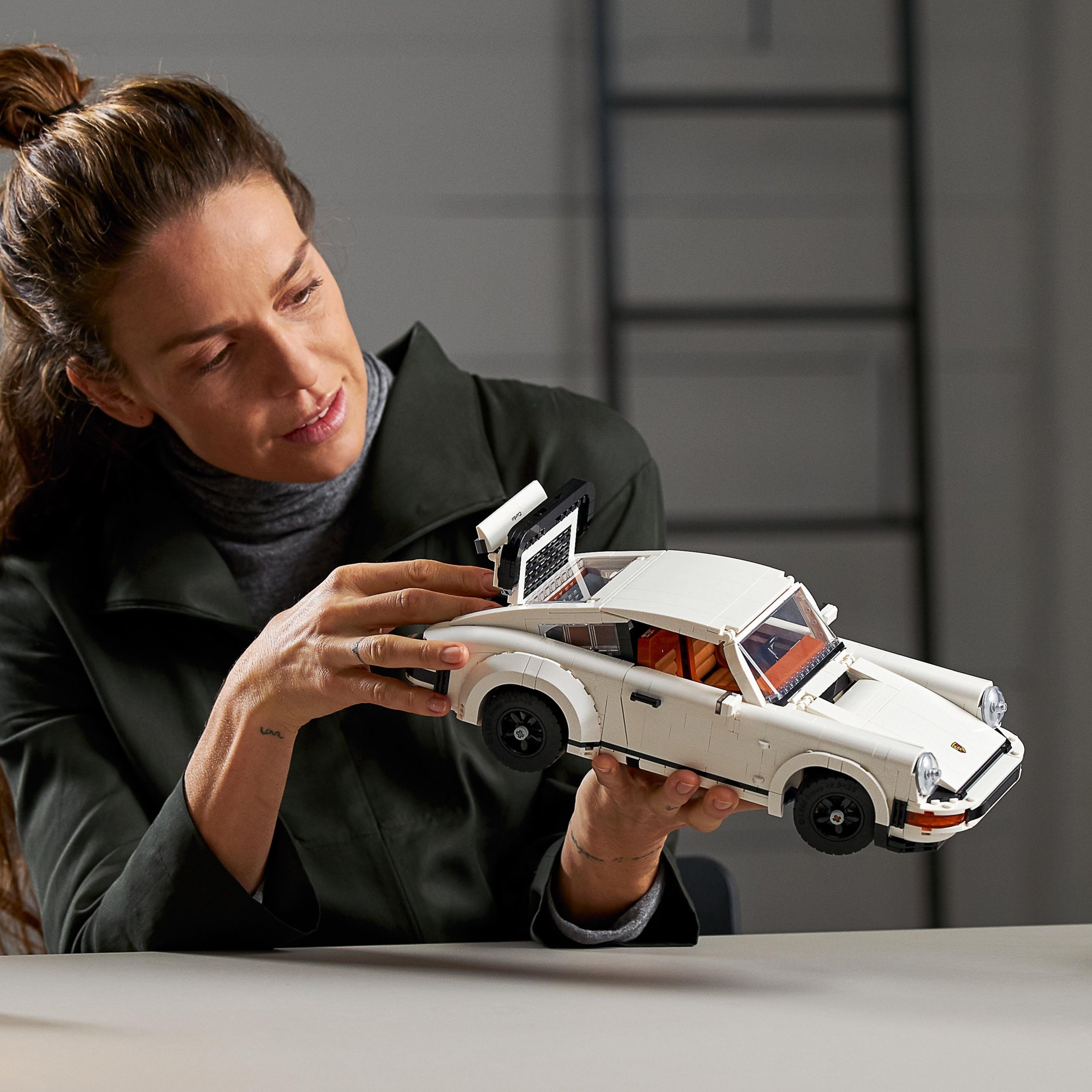 фото Авто-конструктор LEGO Icons Porsche 911 (10295)