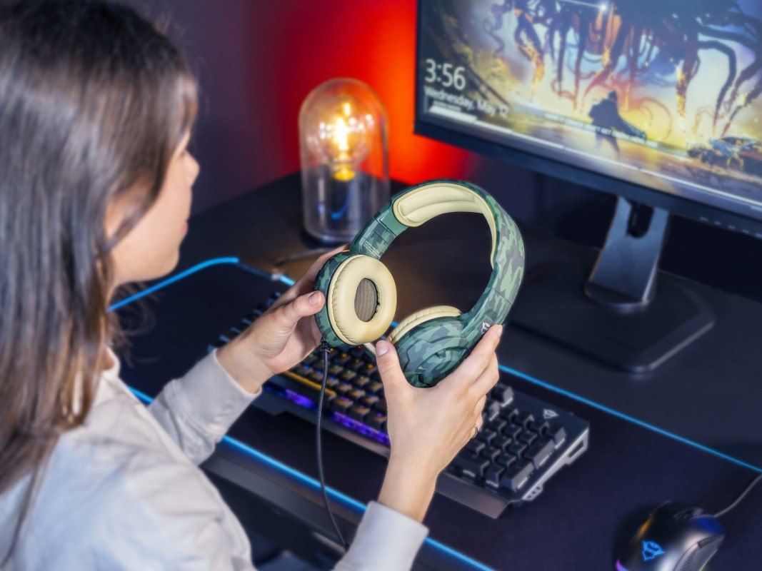 фото Навушники з мікрофоном Trust GXT 411 Radius Pink