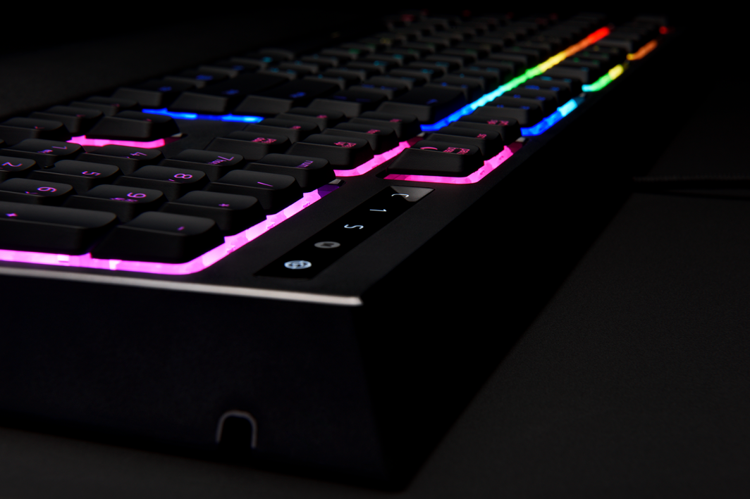 その他 Razer ORNATA CHROMA Amazon | Razer Ornata Chroma | Razer | パソコン用キーボード 通販