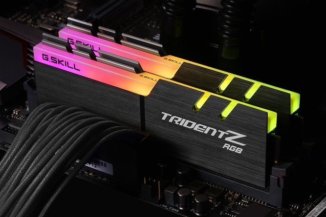 G.Skill Trident Z RGB, DDR4, 16 GB, 3600MHz, CL16 (F4