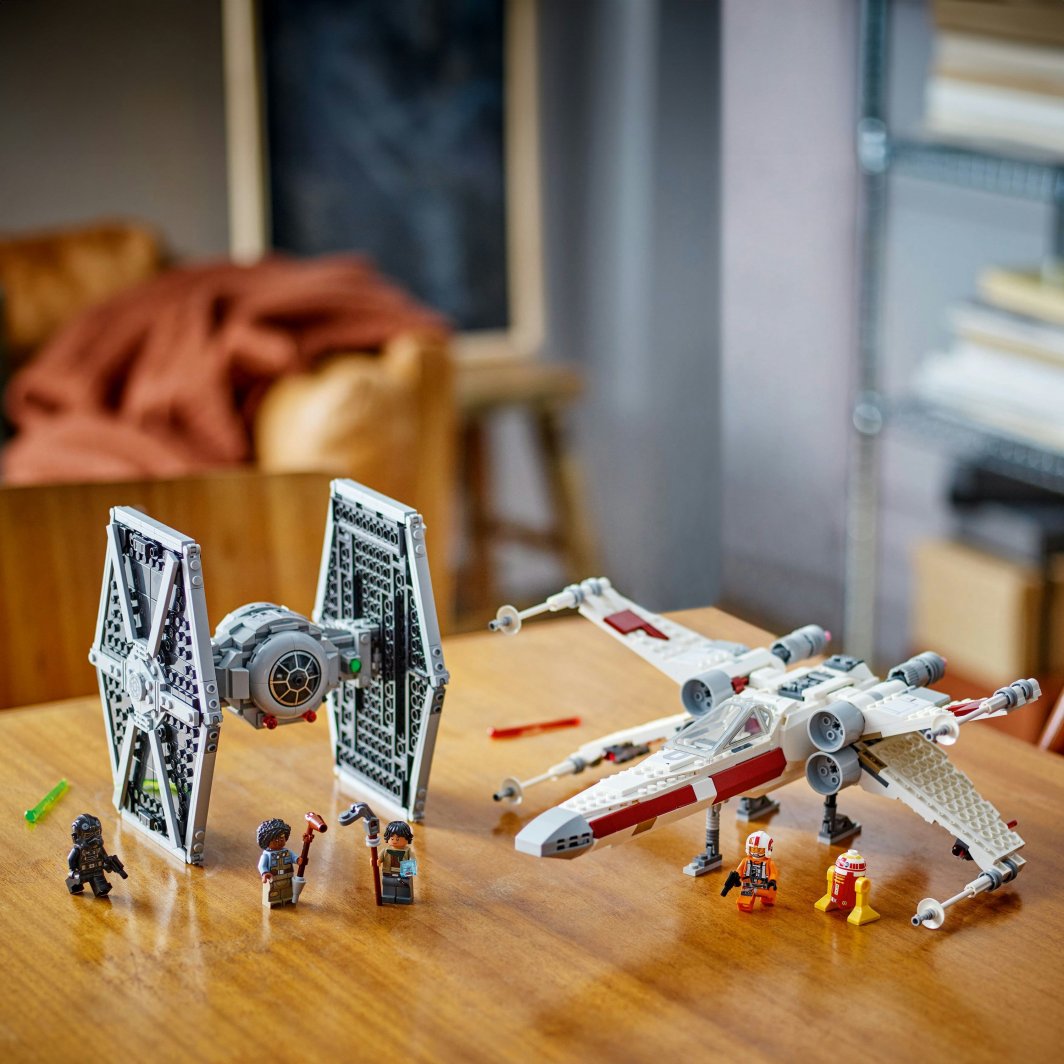 LEGO Star Wars Hybryda TIE Fightera i X-Winga (75393) - Morele.net