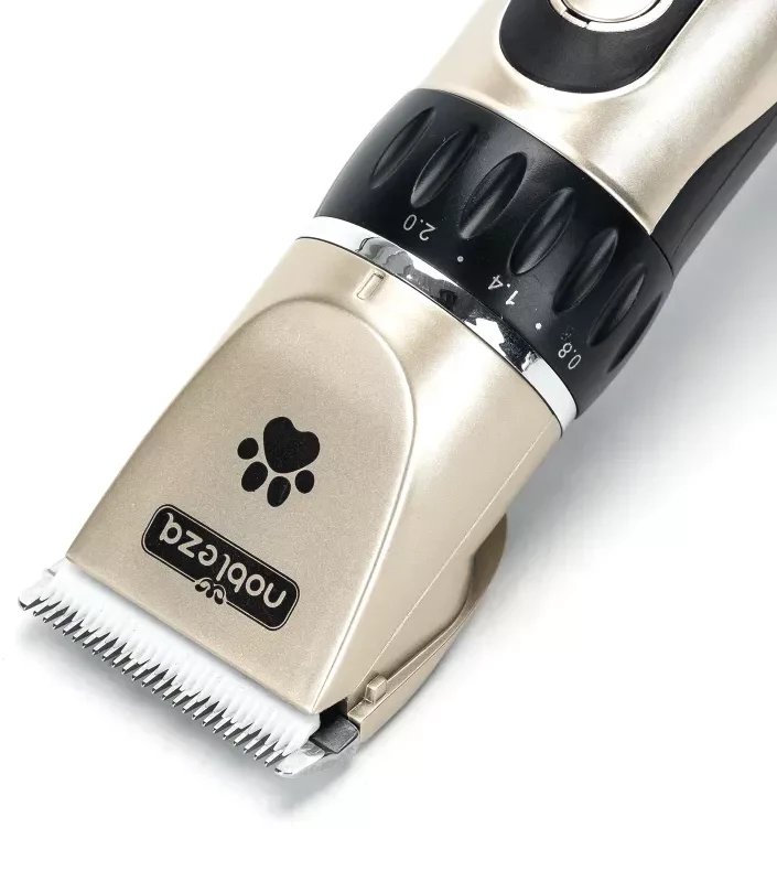 Elektryczna maszynka do strzyżenia zwierząt 4 nasadki grzebieniowe 1