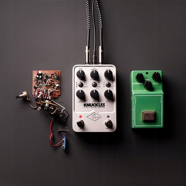 Universal UA - UAFX - Knuckles '92 Rev F Dual Rec Amplifier