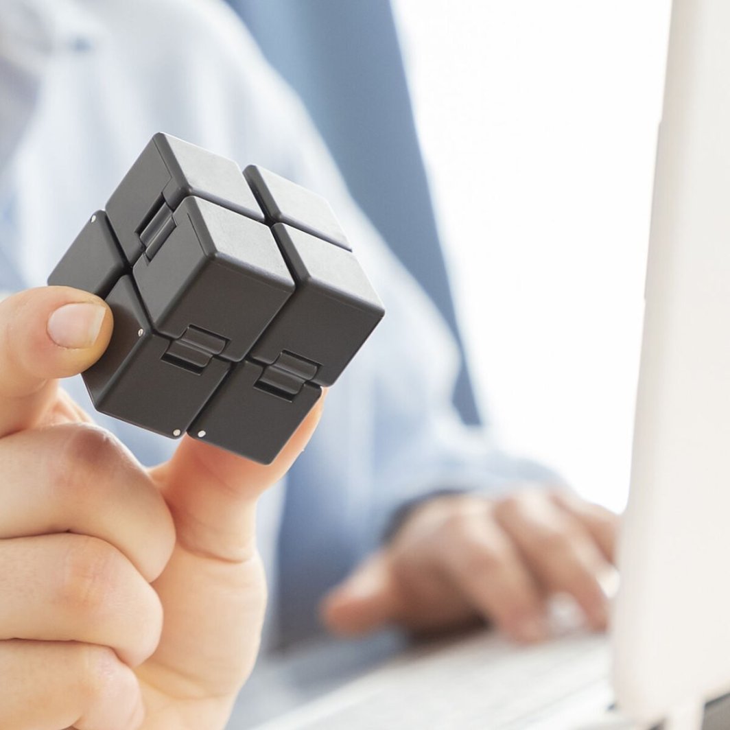 Kostka Antystresowa Nieskończoności Kubraniac InnovaGoods 1