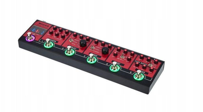 Mooer Red Truck Wszechstronny Multiefekt Gitarowy z Symulacją Wzmacniacza 1