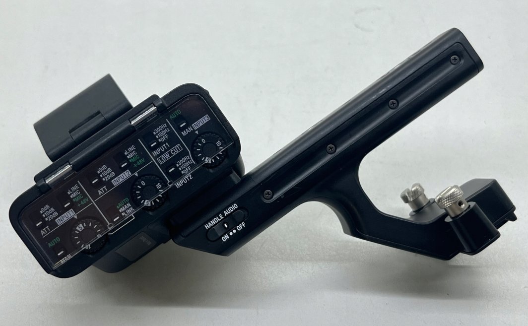 Sony XLR Handle Unit for FX3 and FX30 | Sony 1