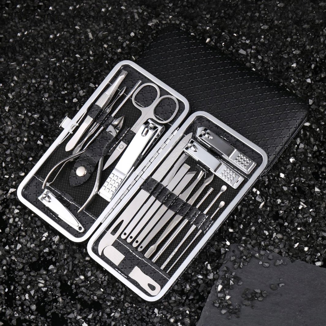 ZESTAW DO MANICURE PEDICURE DO PAZNOKCI 20EL PRZYBORNIK NOŻYCZKI CĄŻKI ETUI 1