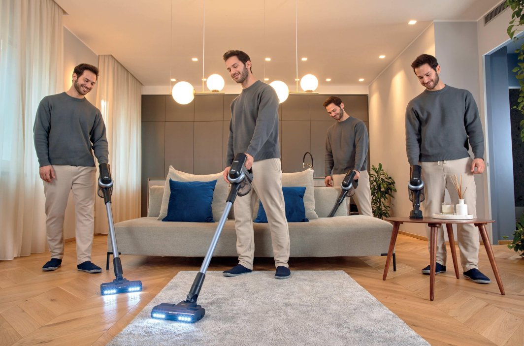Vacuum cleaner - broom HOOVER HF4P10H 011 1