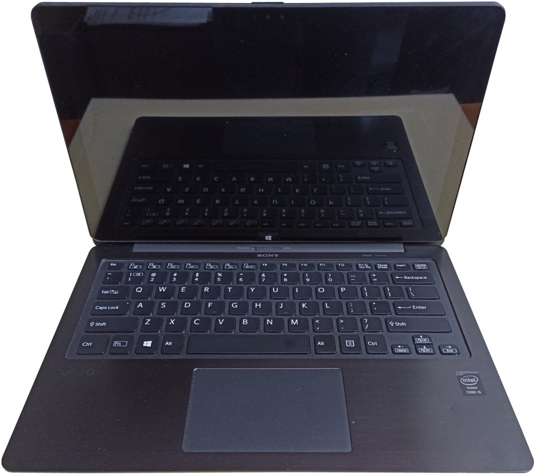 Laptop Sony Vaio SVF13N190X / Intel Core i5-4200U / 8GB / 128GB SSD / Intel HD 4400 / 13,3" FHD / Win 10 / Czarny 1