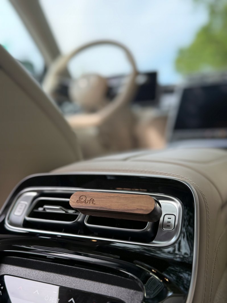 Dyfuzor zapachowy Teesa Zapach do samochodu DUFT Tobacco&Vanilia – drewniany dyfuzor na kratkę +2 wkłady