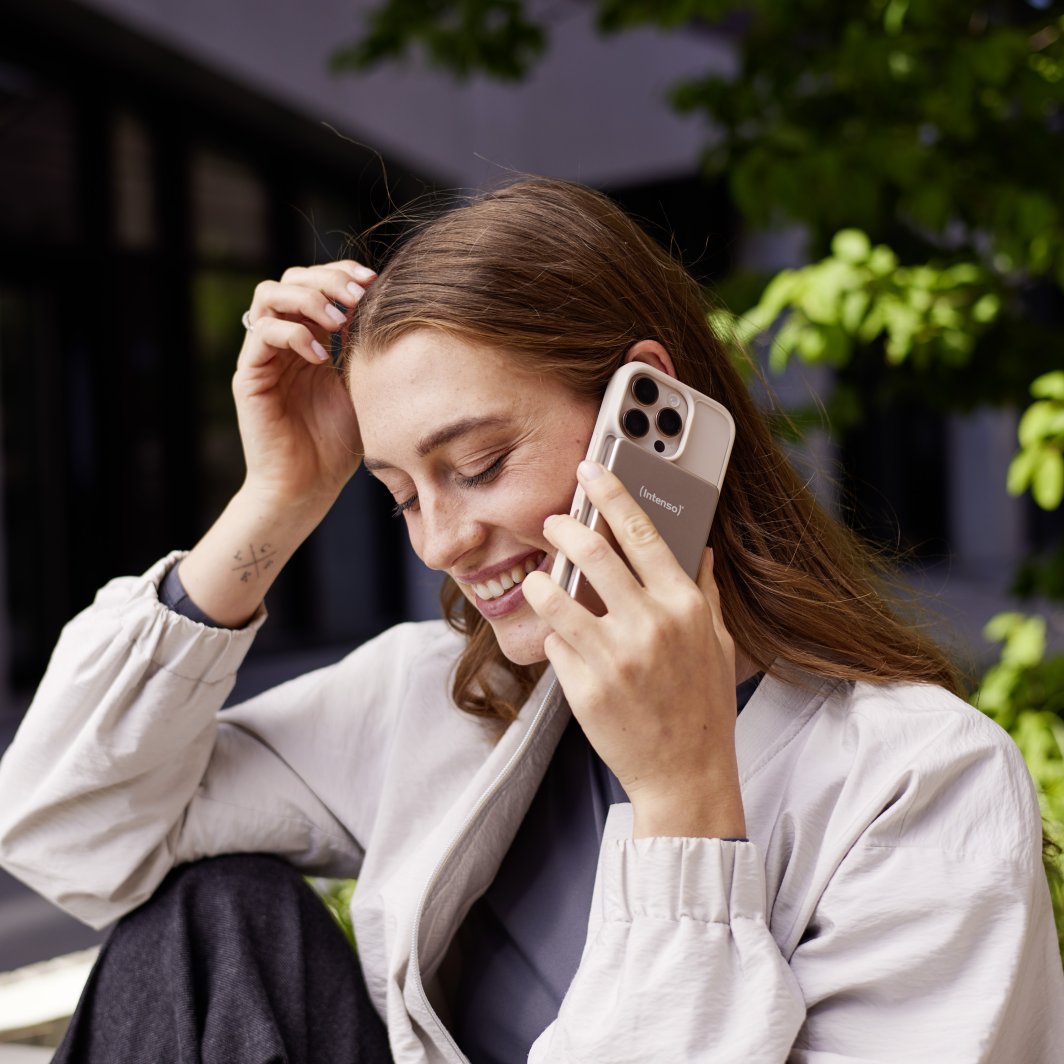 Powerbank Intenso Powerbank MW5000 champa, 5000 mAh magnetic wireless 1