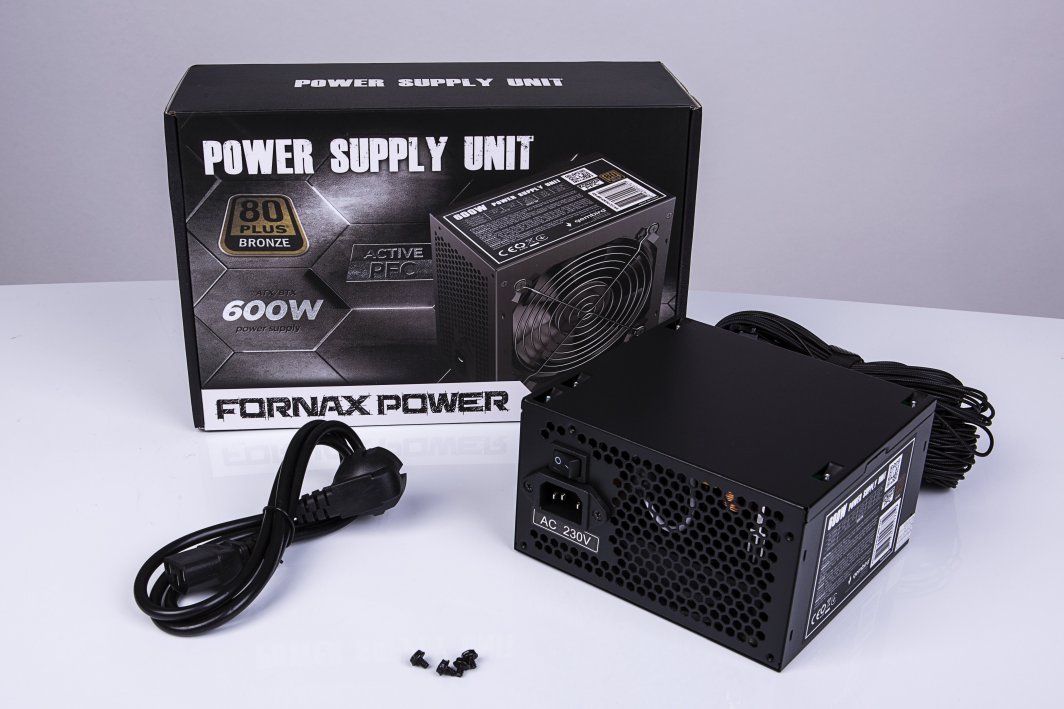 Gembird BlackBoxPower 600W (CCC-PSU80P-BBP-600) - Zasilacz