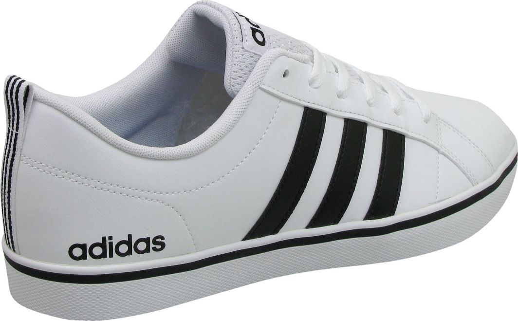 adidas pace vs white