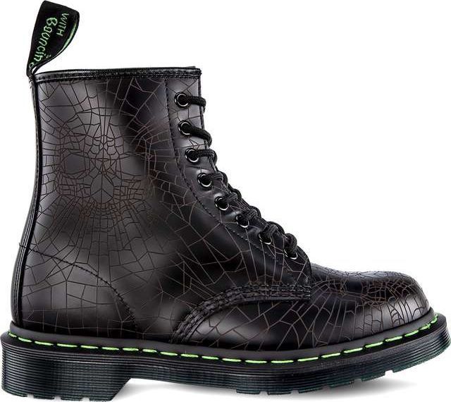 dr martens 1460 skull web