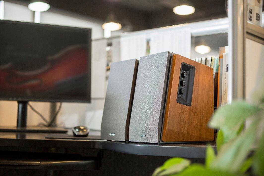 Głośniki komputerowe Edifier R1600 TIII 4