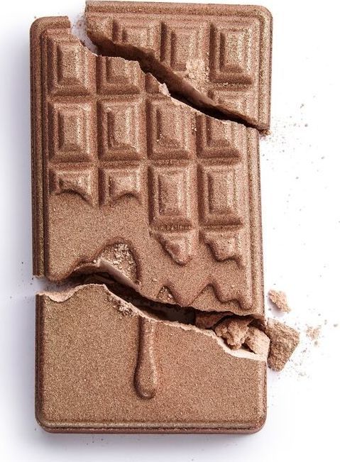 Makeup Revolution Kula do kąpieli I Heart Revolution Chocolate Bar Bath Fizzer Chocolate 110g 1