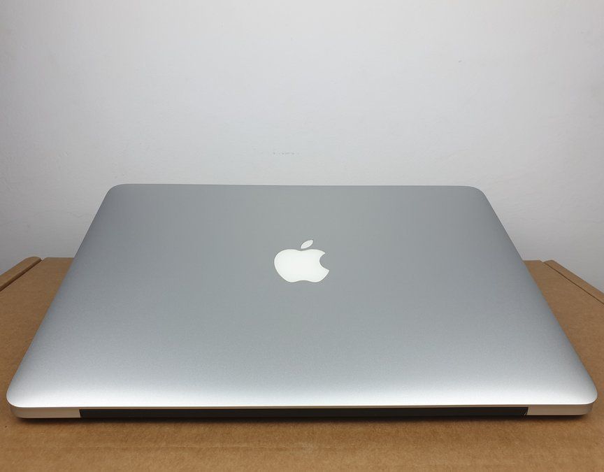 Apple MacBook Pro 13インチ Retina（A1502） Apple MacBook Pro 13