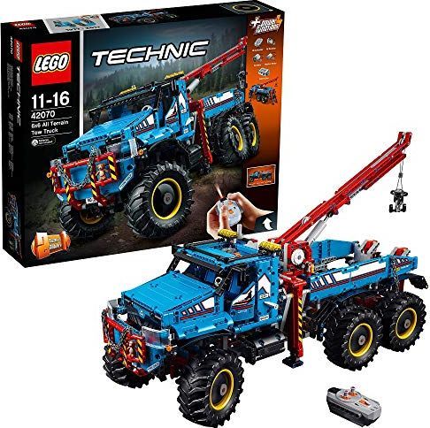 LEGO LEGO Technic 42070 - czterokołowy holownik 1