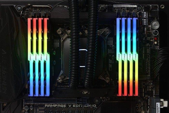 G.Skill Trident Z RGB, DDR4, 32 GB, 4000MHz, CL18 (F4