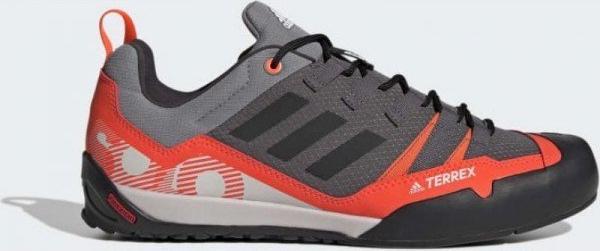 Buty trekkingowe męskie Adidas Terrex Swift Solo czarno-pomarańczowe r. 48 1