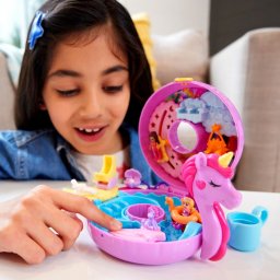  Mattel Kompaktowy zestaw lalek Polly Pocket Unicorn Floatie