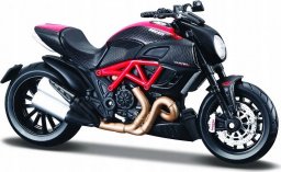  Maisto Model metalowy Ducati Diavel Carbon z podstawką 1/18